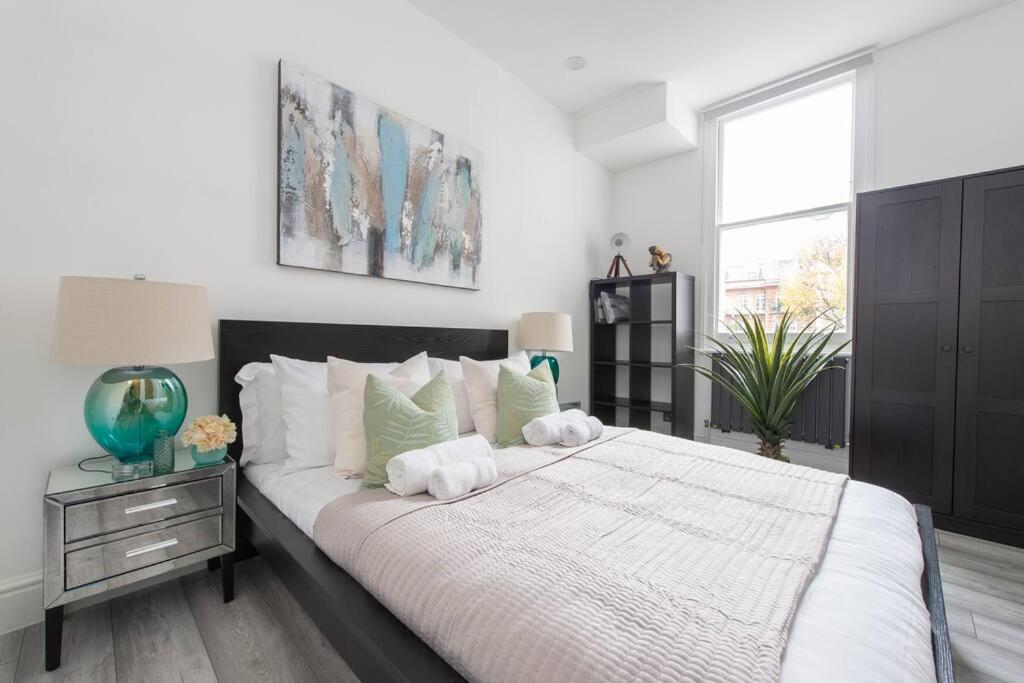 Stunning Notting Hill Apt Not Active London Exterior photo